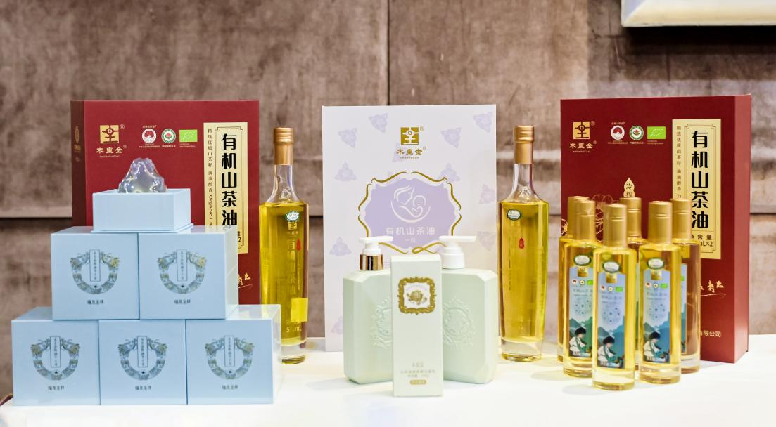 東旭大別山有機山茶油入選“泰國皇室成員御用產品”